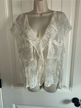 NEW Fifteen Twenty White Sheer Palm-Embroidered V-Neck Blouse Sz S
